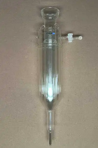 Scientific Glassware Hand Blown for Precision